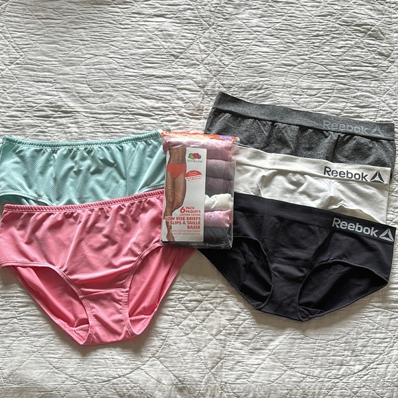 NWT Fruit of the Loom Underwear - Picture 1 of 9